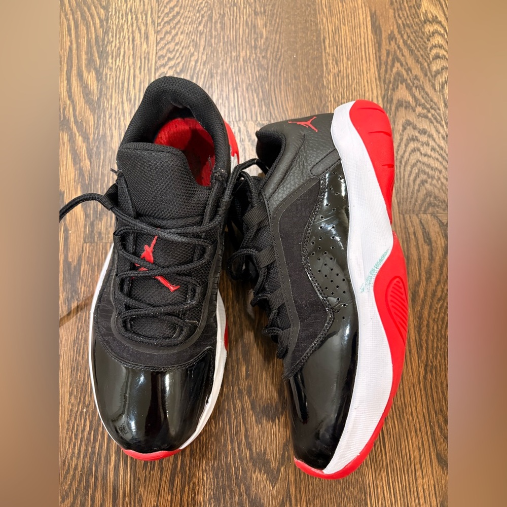 Nike Air Jordan 11 Low Men’s Size 8